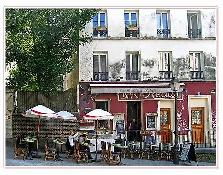 A Gem Steps Away From Sacre Coeur